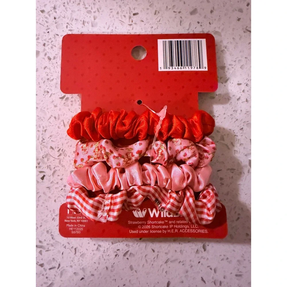 Strawberry Shortcake Mini Scrunchies 4 Pack Red Pink Gingham Floral New